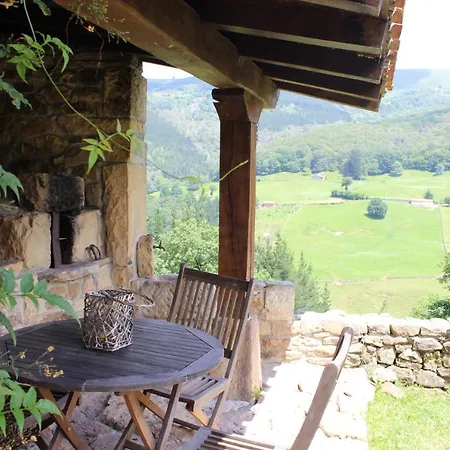 El Refugio De Luena 샬레